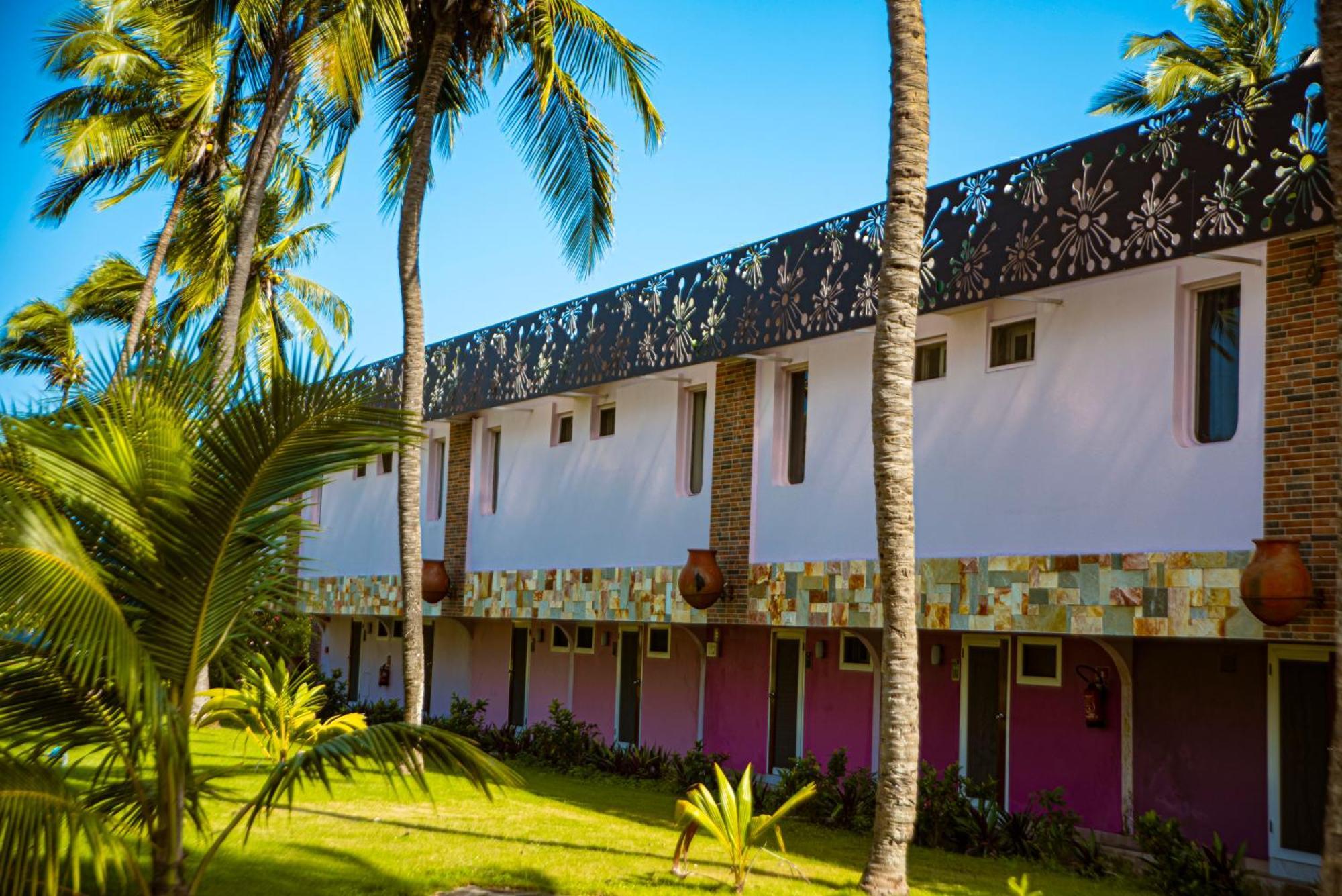 Hotel Sarakawa Lomé Exteriör bild