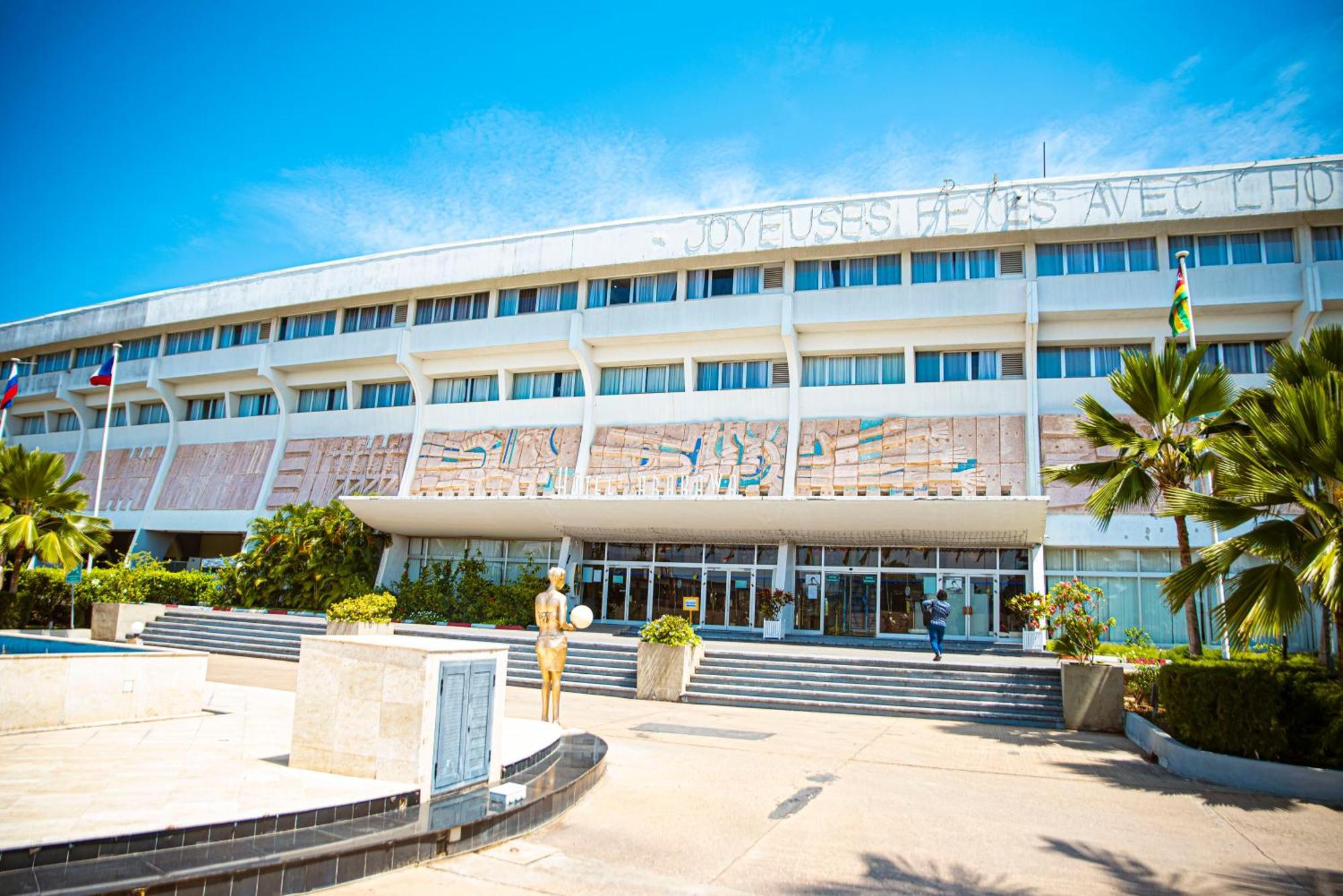 Hotel Sarakawa Lomé Exteriör bild